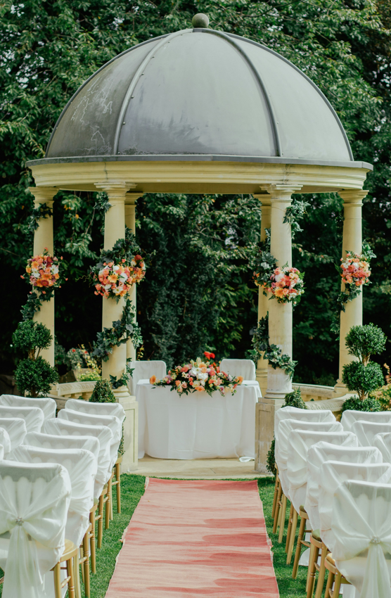 Moments Beyond Borders travel program service image